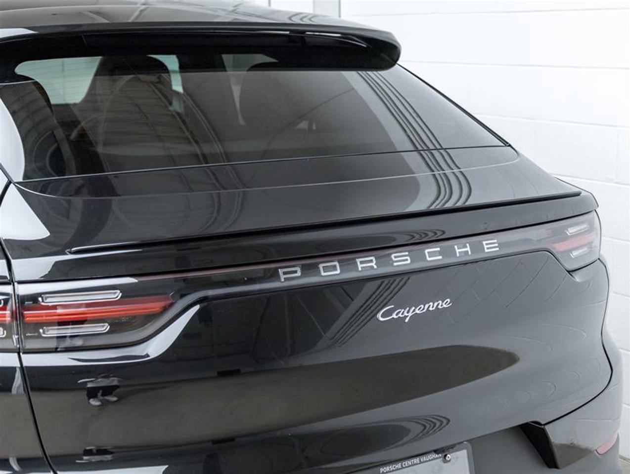 2023 Porsche Cayenne  Photo