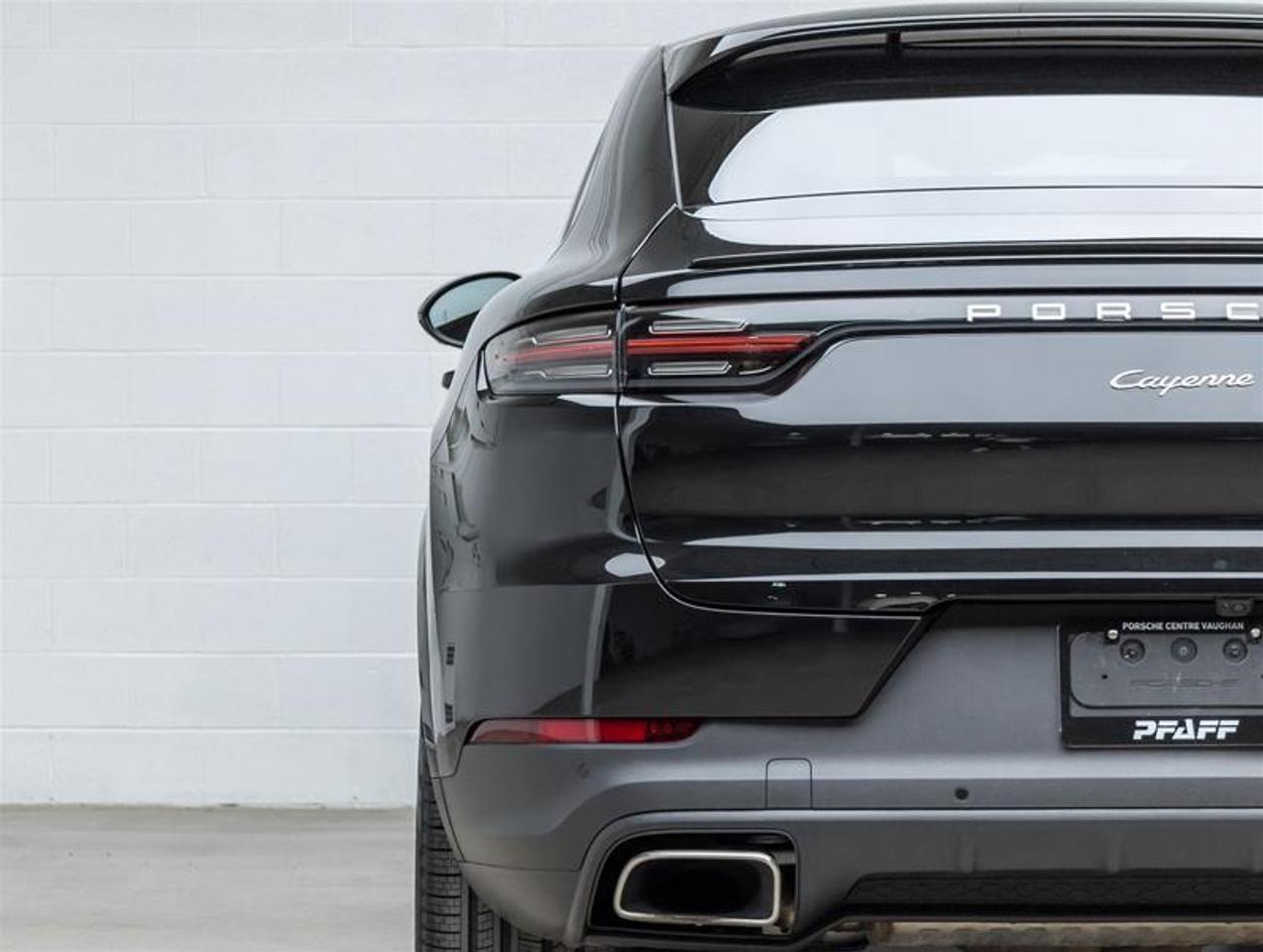 2023 Porsche Cayenne  Photo