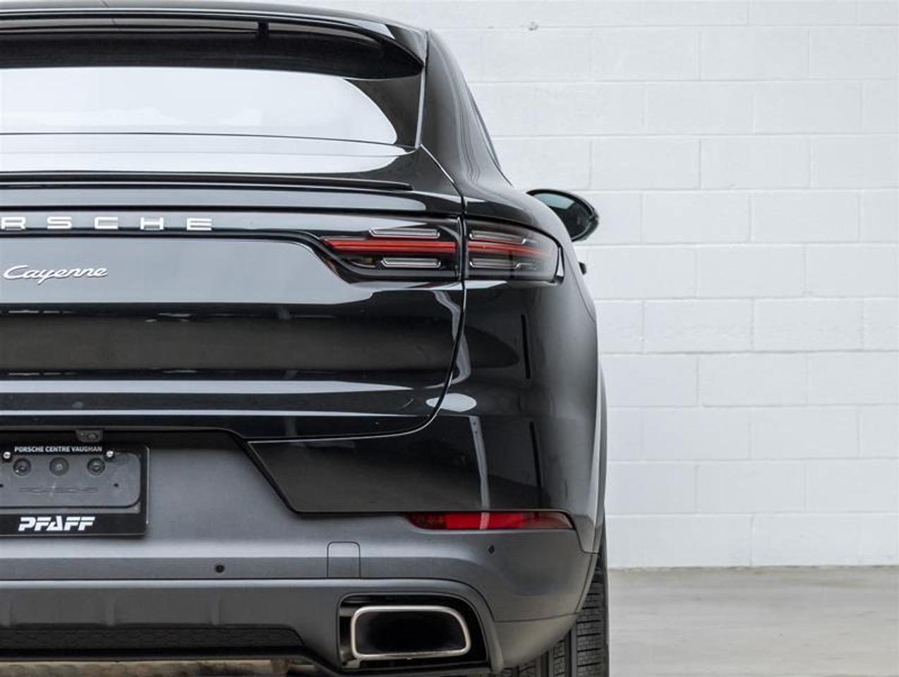 2023 Porsche Cayenne  Photo