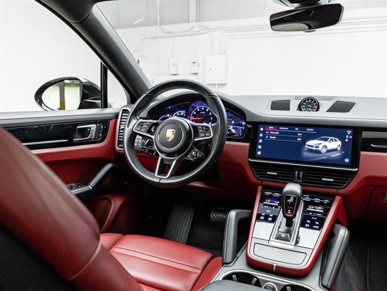 2023 Porsche Cayenne  Photo