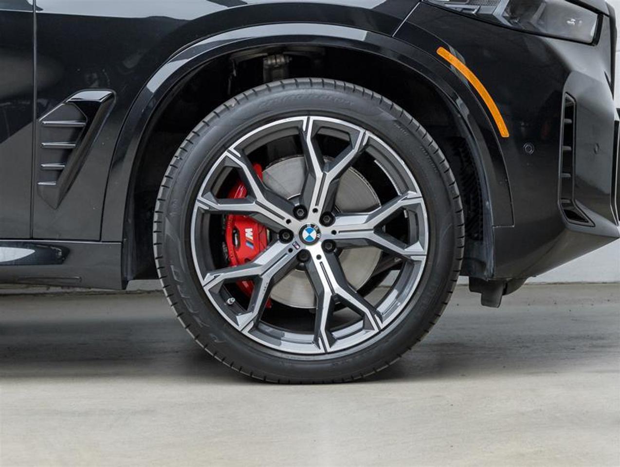 2024 BMW X5  Photo