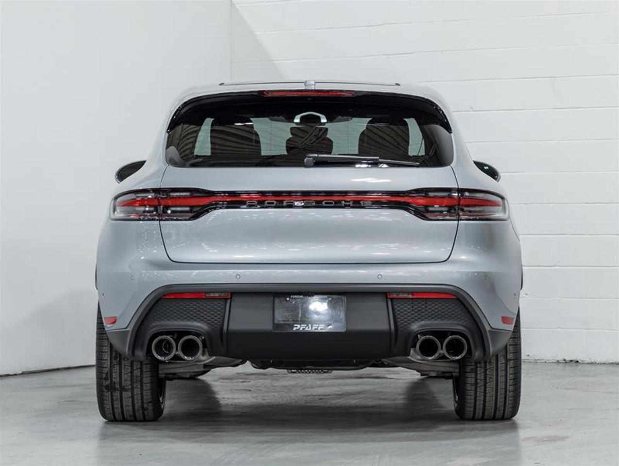 2026 Porsche Macan  Photo