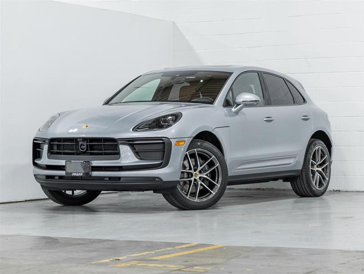 2026 Porsche Macan  Photo