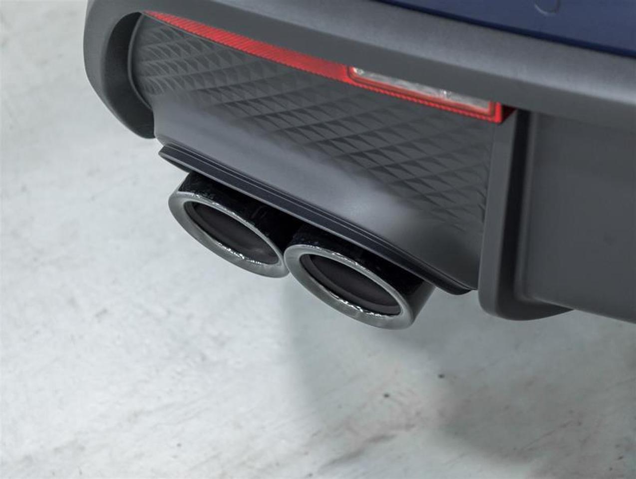2026 Porsche Macan  Photo