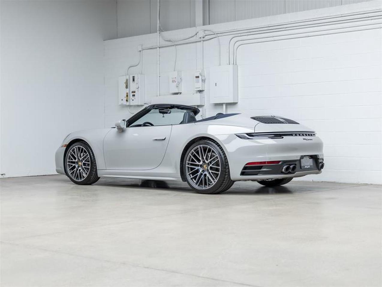 2023 Porsche 911  Photo