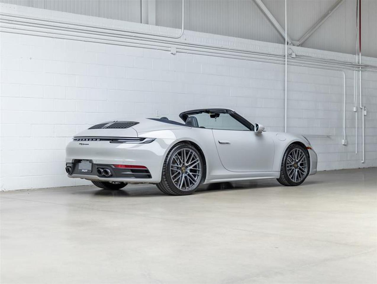 2023 Porsche 911  Photo