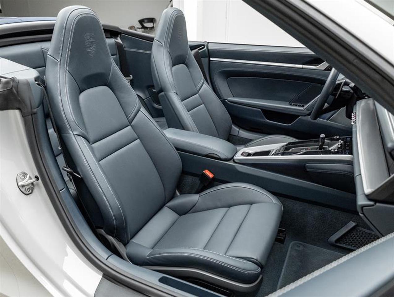 2023 Porsche 911  Photo