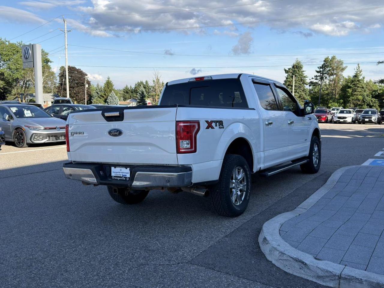 2016 Ford F-150  Photo