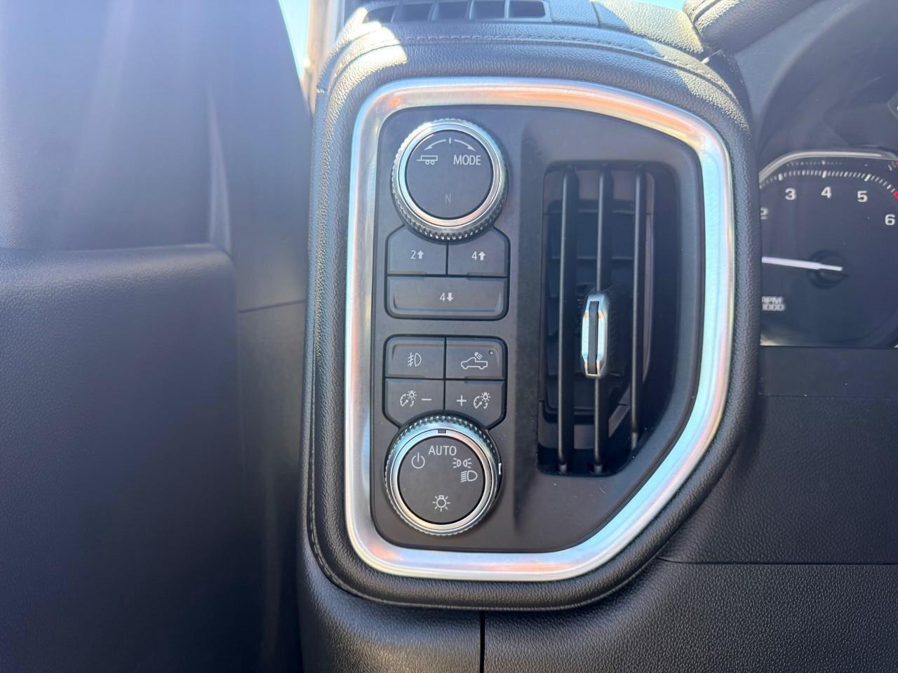 2021 GMC SIERRA 2500HD 4WD Crew Cab 159  SLE Photo