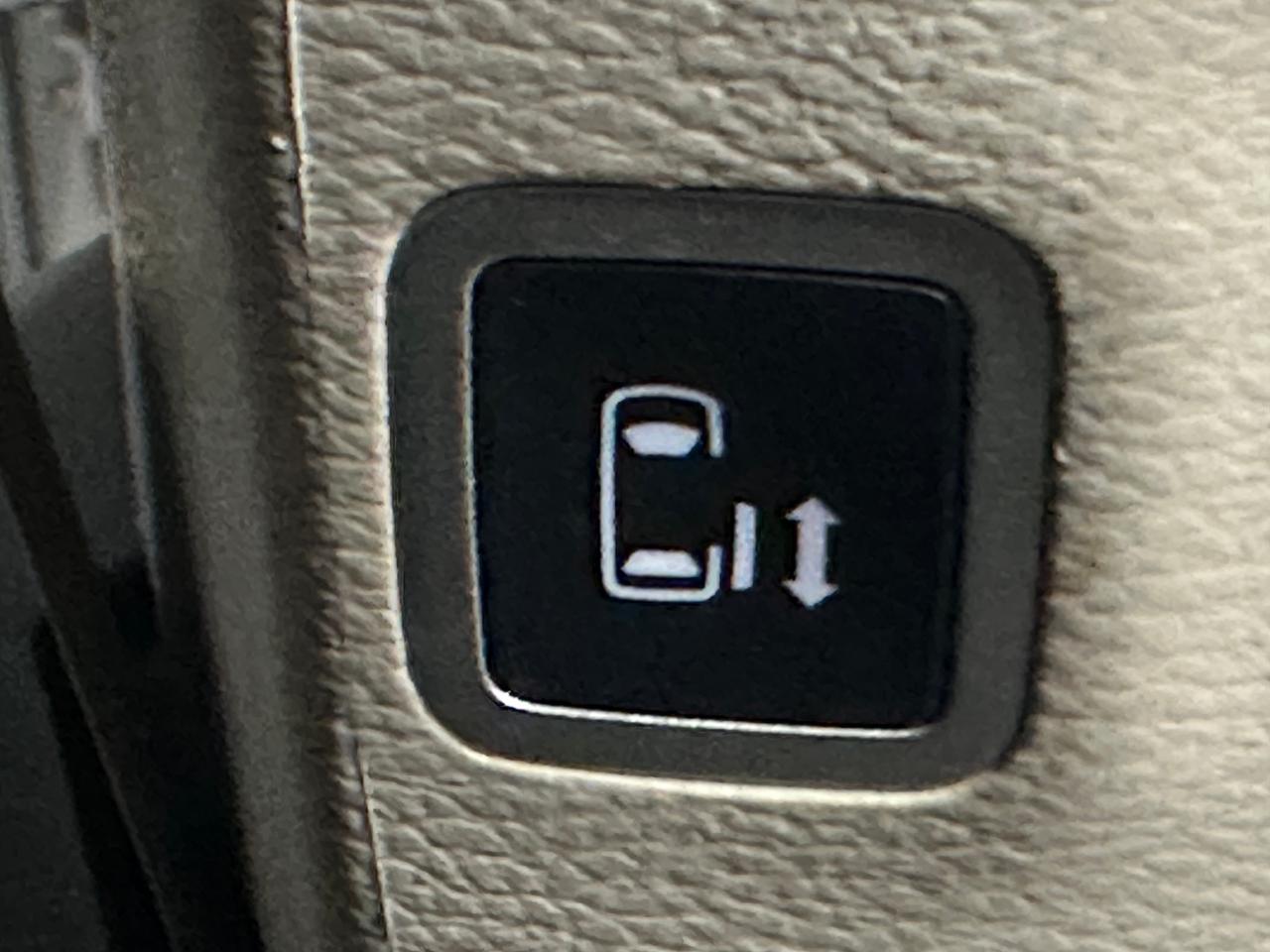 14340440.821800249