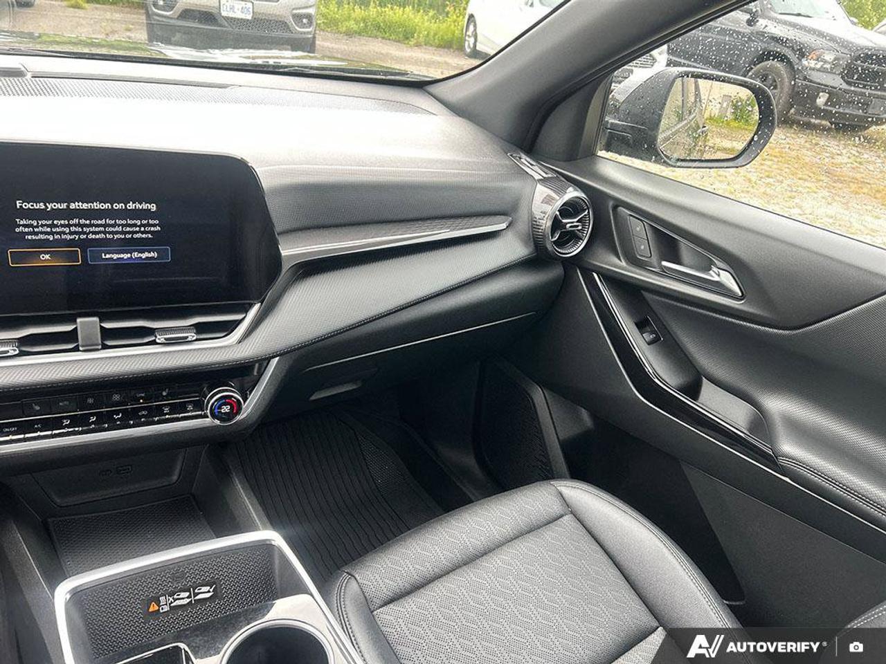 2025 Chevrolet Equinox AWD LT Photo
