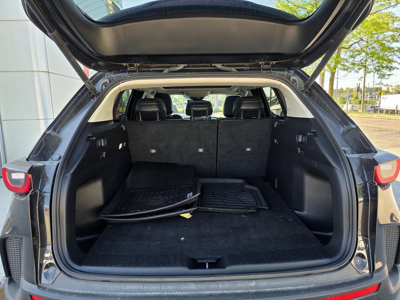 2023 Mazda CX-50 GT AWD | Leather | Moonroof | Apple Car Play | Photo