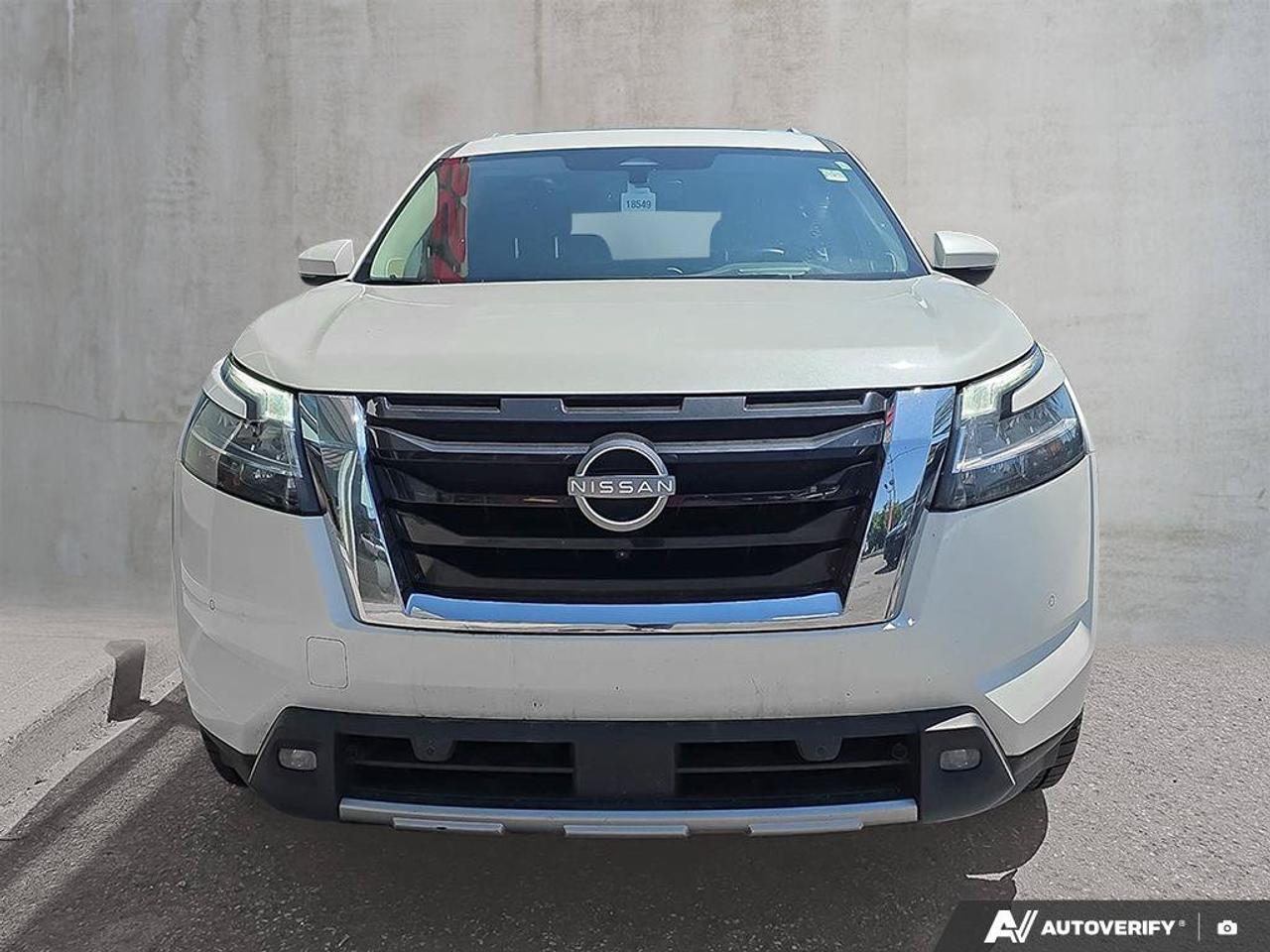 2024 Nissan Pathfinder Platinum | 3RD ROW | 7 PASSENGER | Apple Car Play | Photo