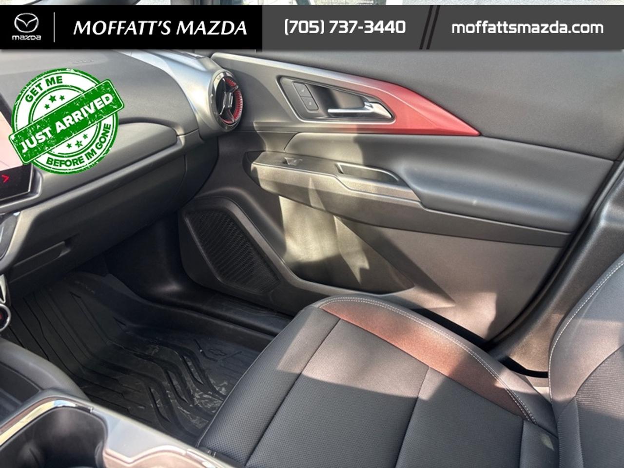 2025 Chevrolet Equinox EV RS Photo