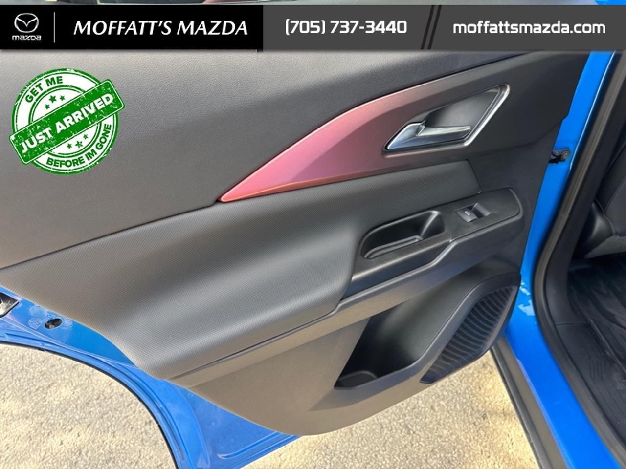 2025 Chevrolet Equinox EV RS Photo