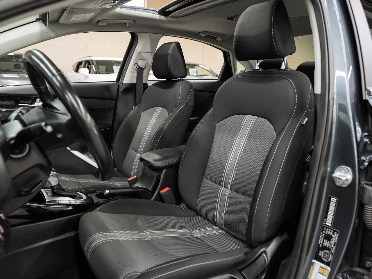 2023 Kia Forte EX | Sunroof | LaneDep | Heated Seats | CarPlay