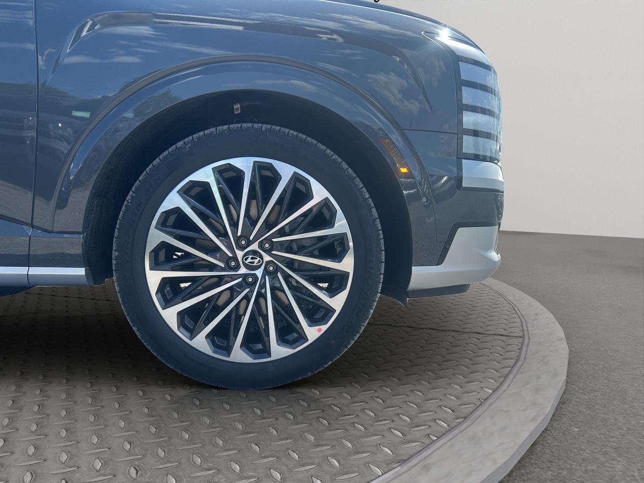 2026 Hyundai Palisade Hybrid Ultimate Calligraphy Photo