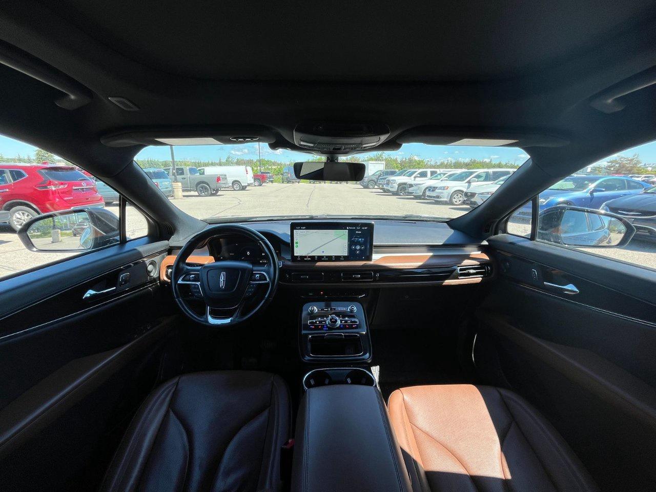 2022 Lincoln Nautilus Reserve AWD Photo