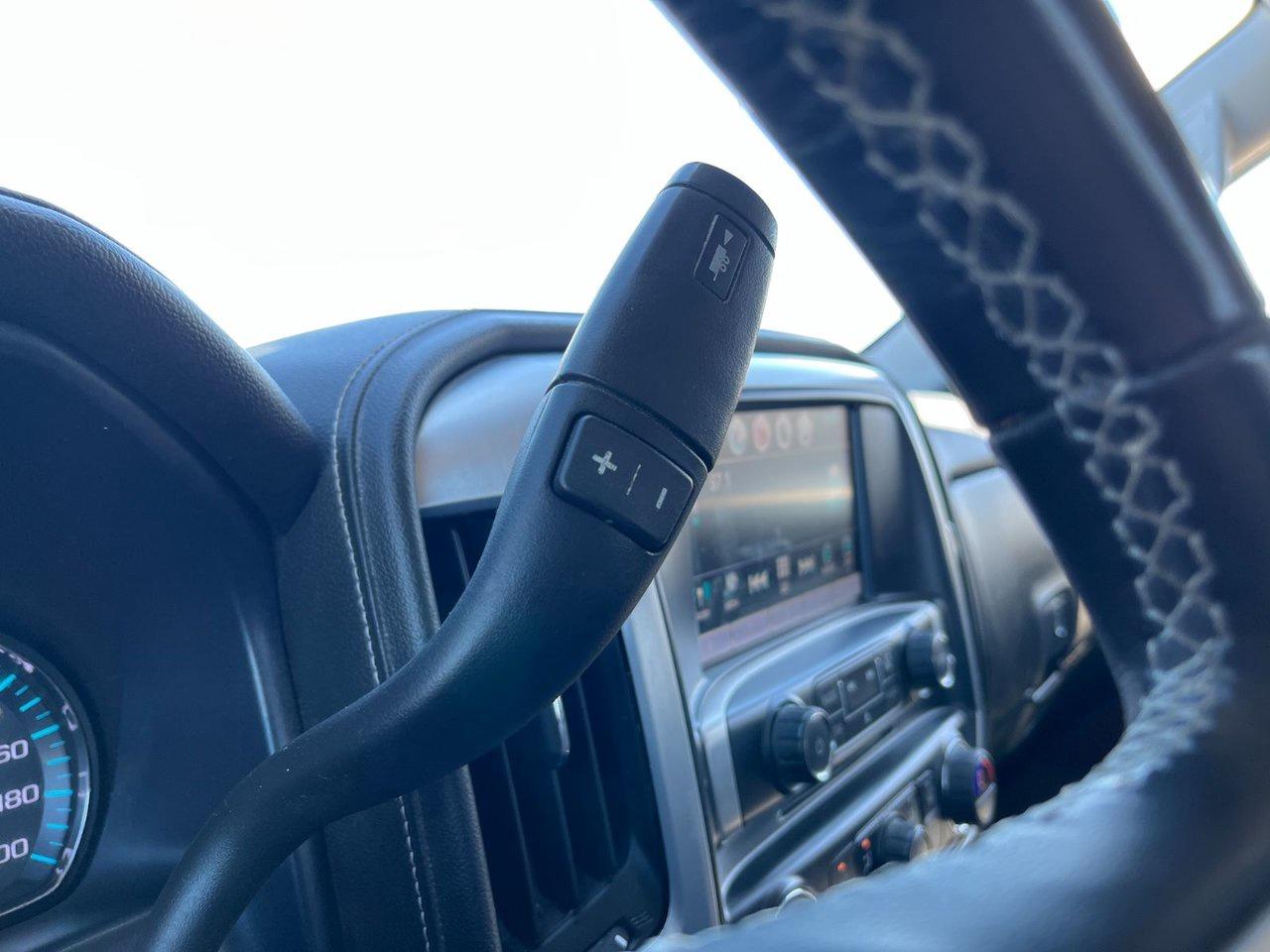 2018 GMC Sierra 1500 4WD Crew Cab 143 WB SLE Photo