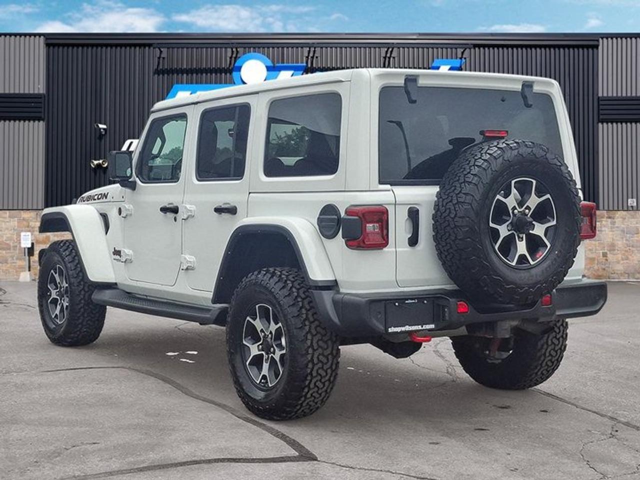 2022 Jeep Wrangler Unlimited Rubicon 4WD V6 | Manual | Leather | Nav |  Cold Weather Group | Freedom Top | Photo2