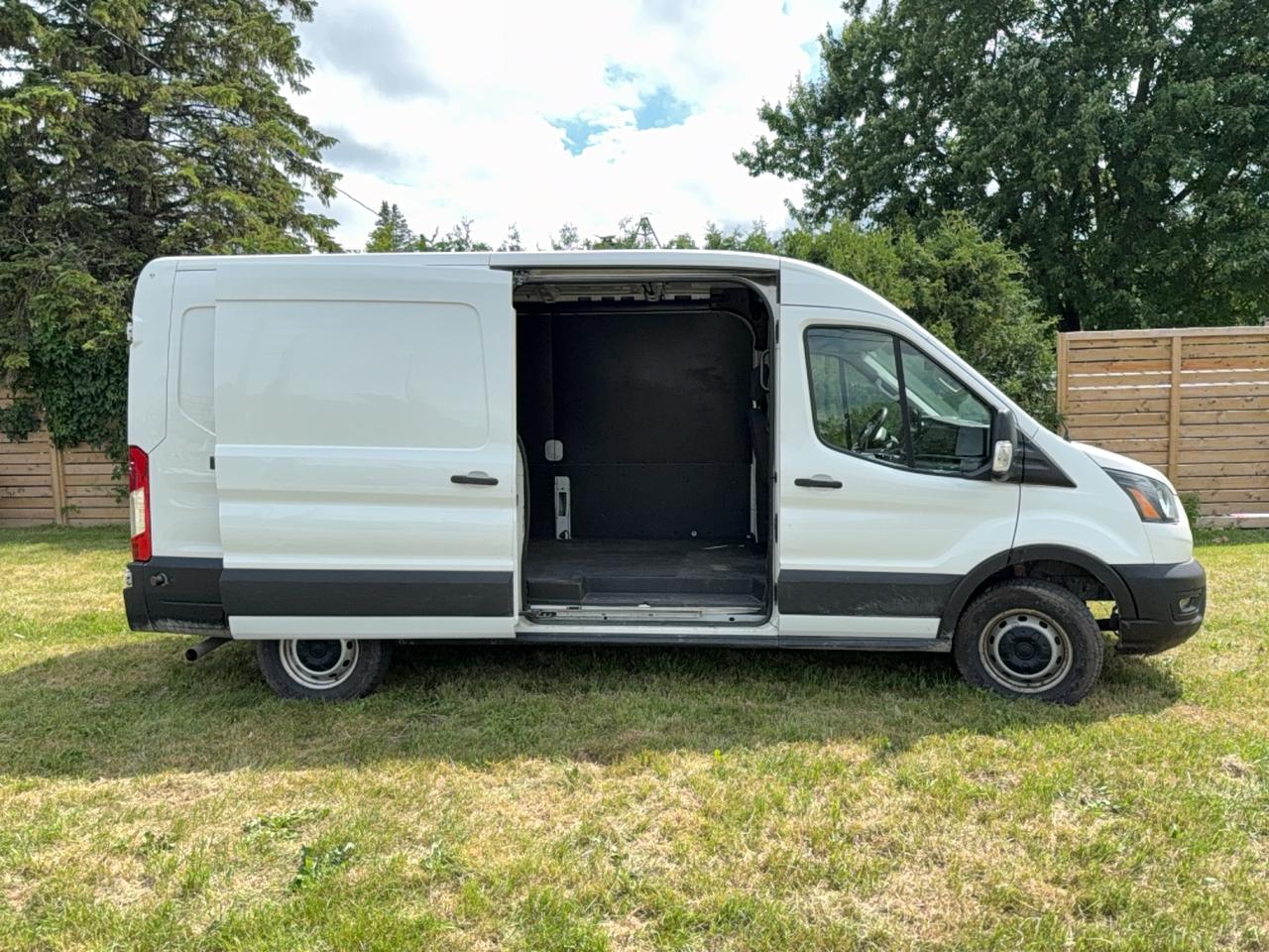 2020 Ford Transit Cargo Van  Photo