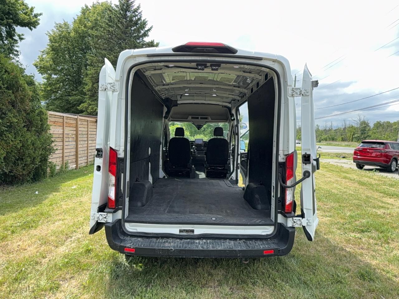 2020 Ford Transit Cargo Van  Photo