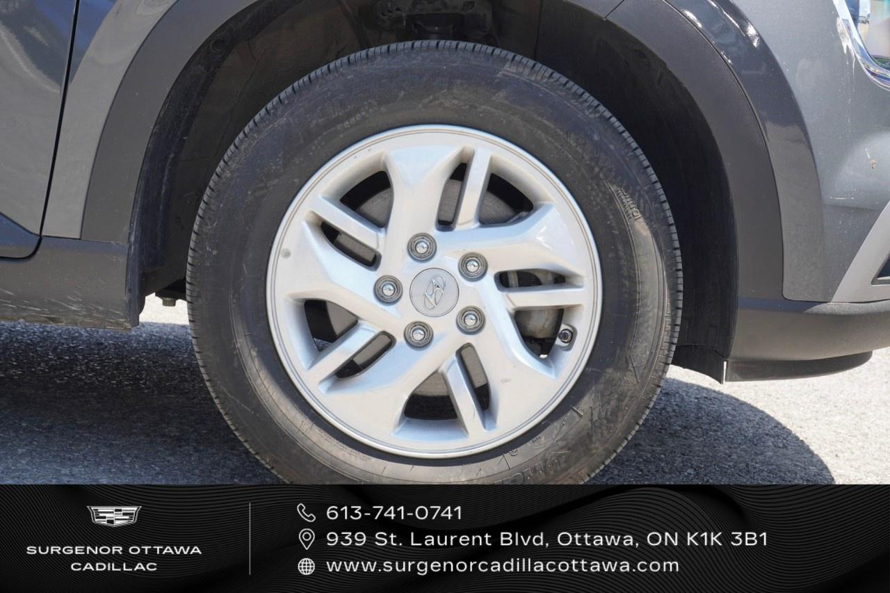 2025 Hyundai Venue Preferred IVT Photo5