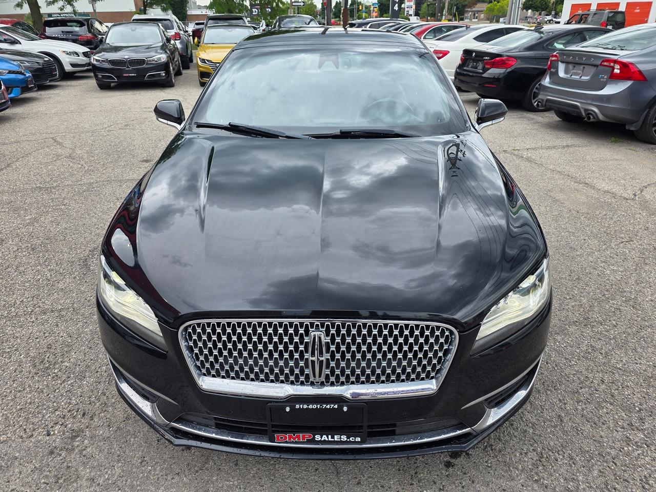 2017 Lincoln MKZ AWD Reserve Photo