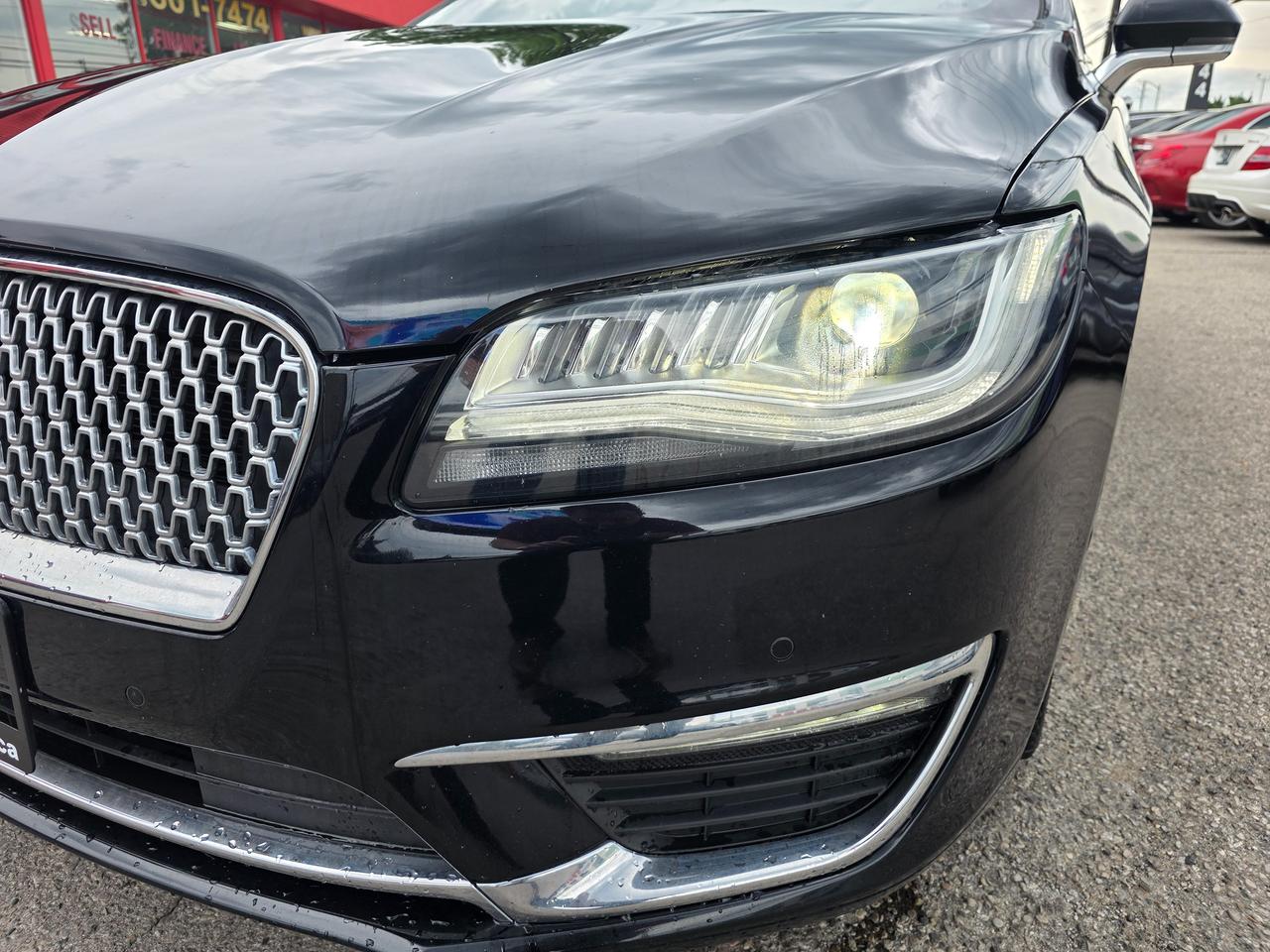 2017 Lincoln MKZ AWD Reserve Photo