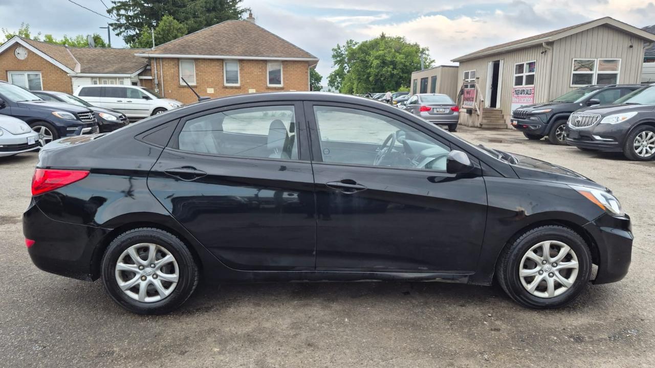 2013 Hyundai Accent GL, AUTO, SEDAN, ONLY 149KMS, 61 SERVICE RECORDS Photo