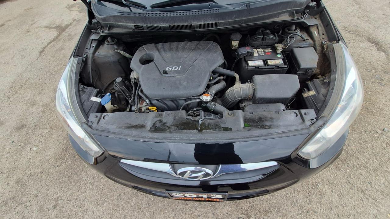 2013 Hyundai Accent GL, AUTO, SEDAN, ONLY 149KMS, 61 SERVICE RECORDS Photo