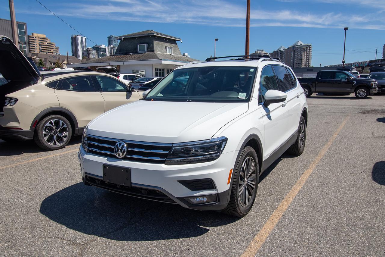2018 Volkswagen Tiguan Highline 4MOTION Photo0