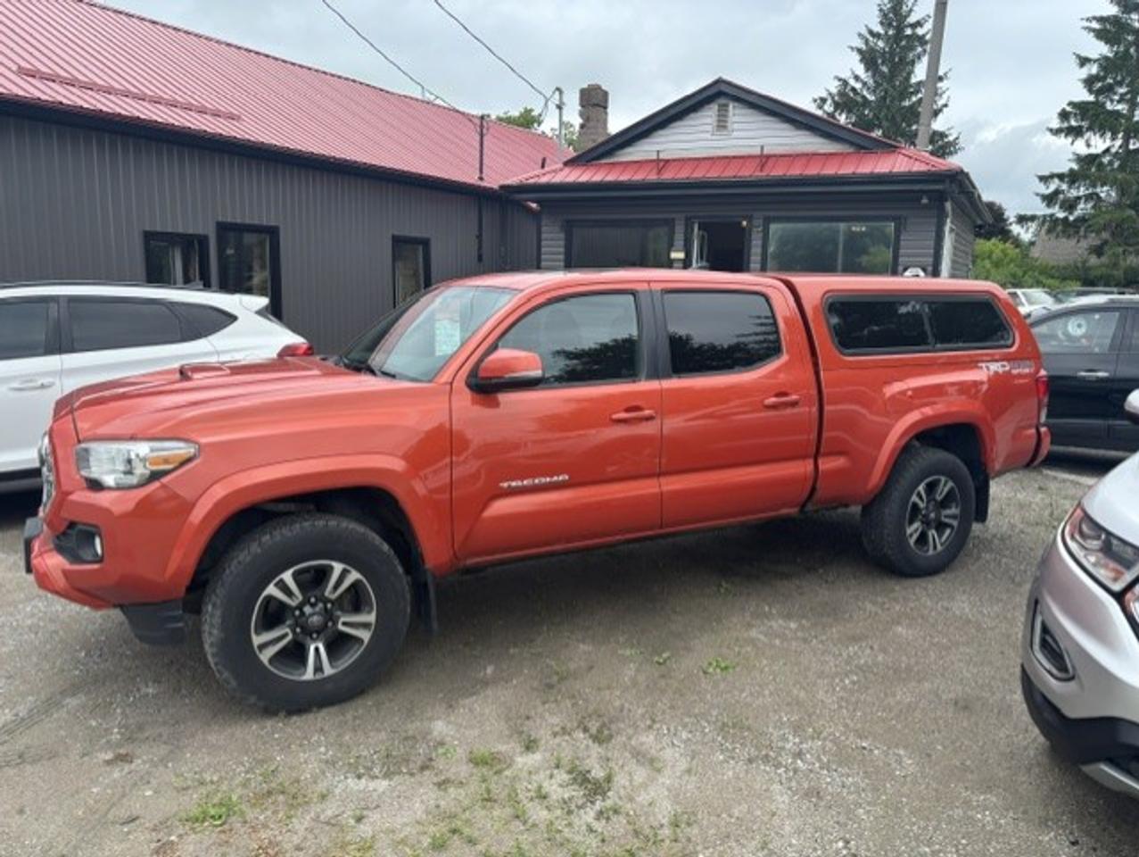 2016 Toyota Tacoma 
