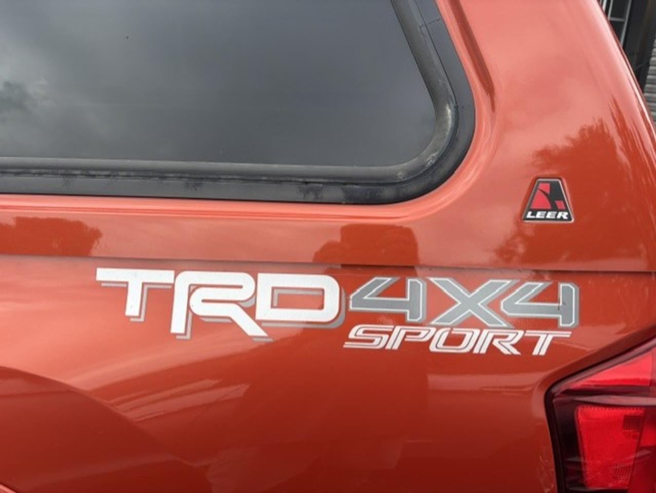 2016 Toyota Tacoma 4WD Double Cab V6 Auto TRD Sport - Photo #6