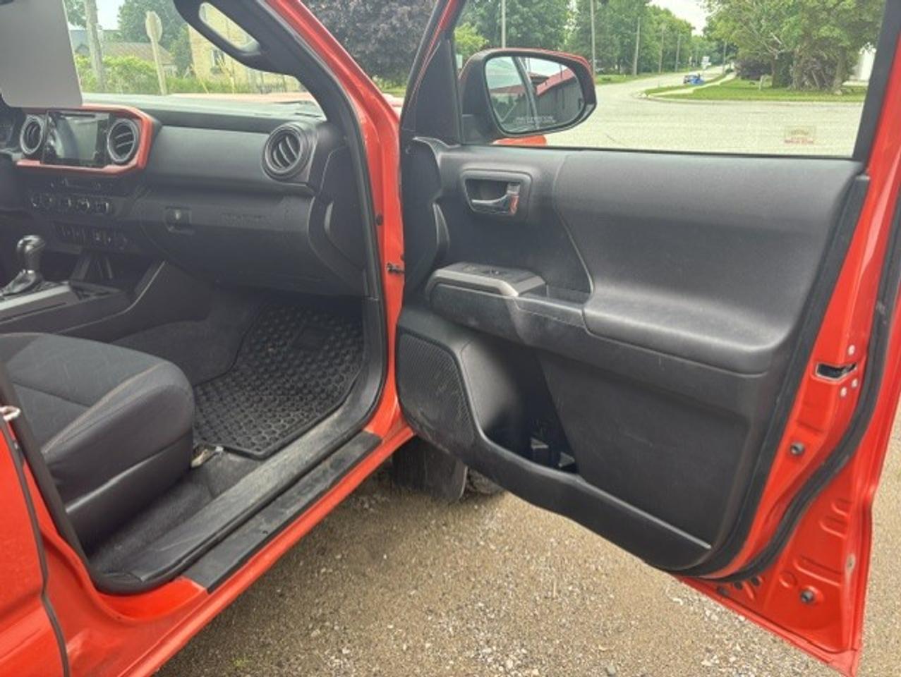 2016 Toyota Tacoma 4WD Double Cab V6 Auto TRD Sport - Photo #13
