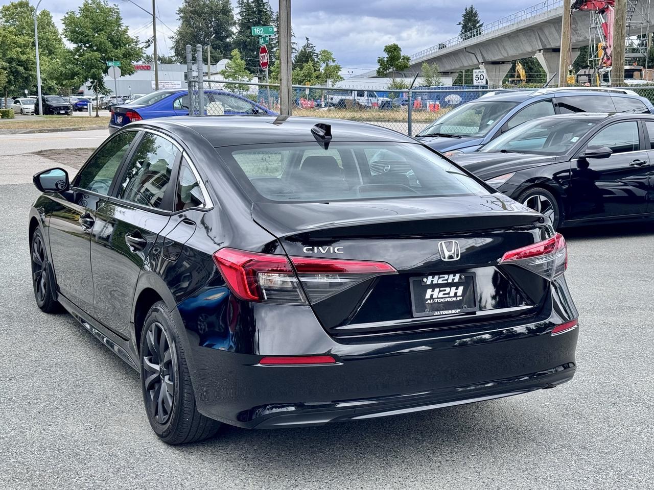 2022 Honda Civic LX FINANCING AVAILABLE Photo7