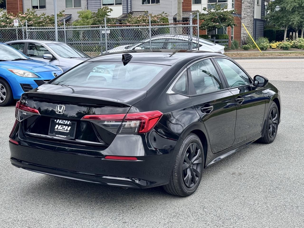 2022 Honda Civic LX FINANCING AVAILABLE Photo5
