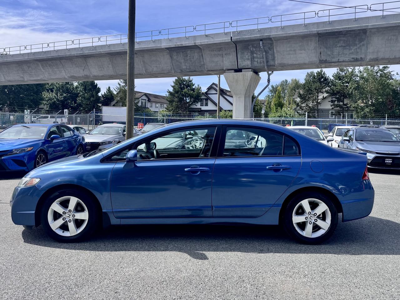 2010 Honda Civic Sport FINANCING AVAILABLE Photo8