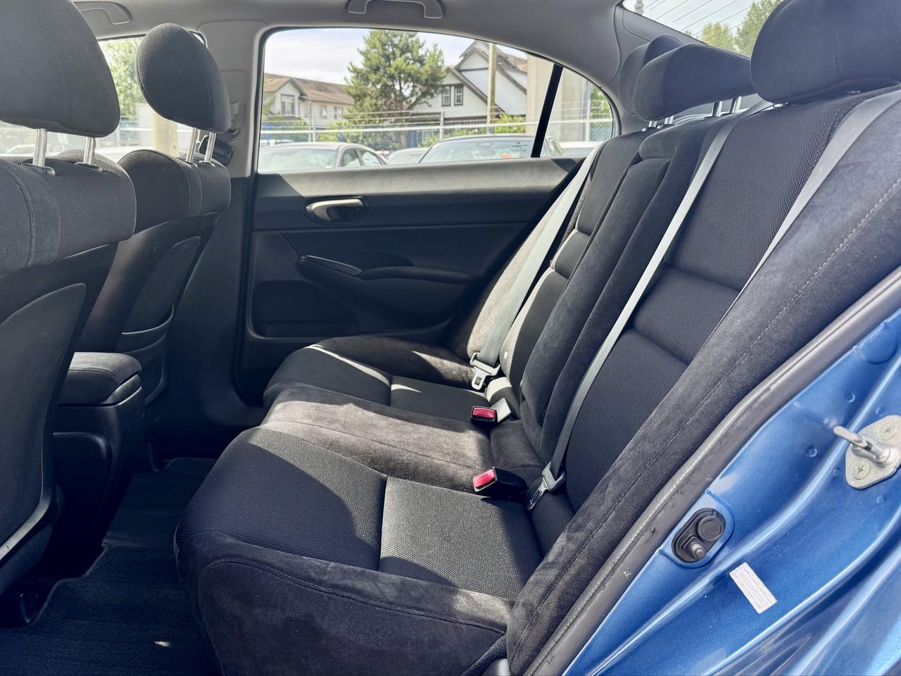 2010 Honda Civic Sport FINANCING AVAILABLE Photo15