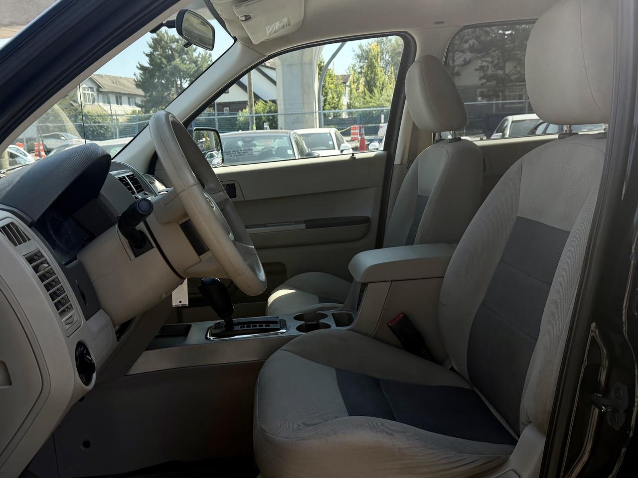2008 Ford Escape XLT FINANCING AVAILABLE Photo9