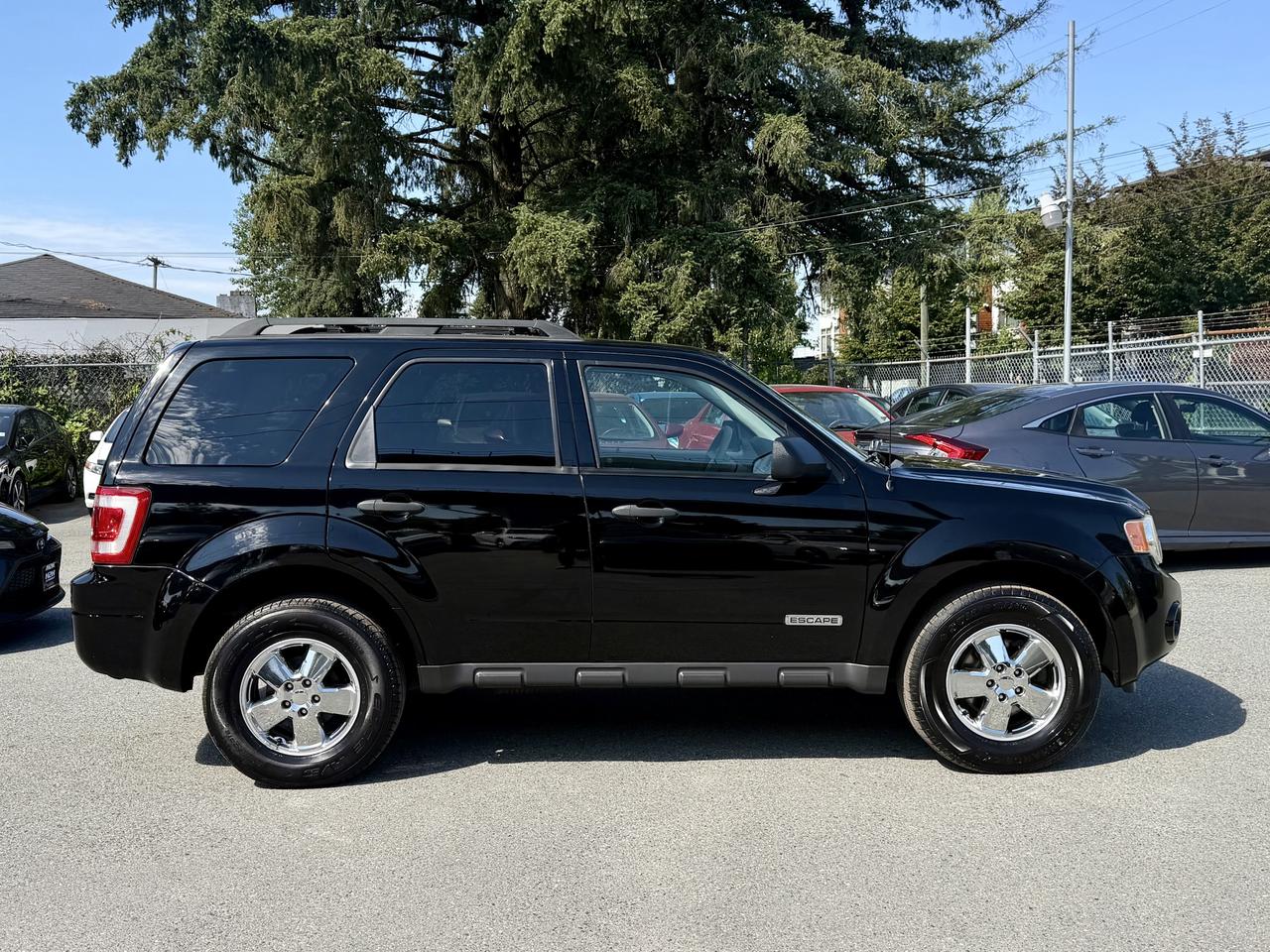 2008 Ford Escape XLT FINANCING AVAILABLE Photo4