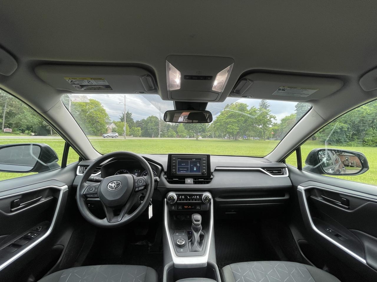 2022 Toyota RAV4 Hybrid LE AWD *No Accidents Photo