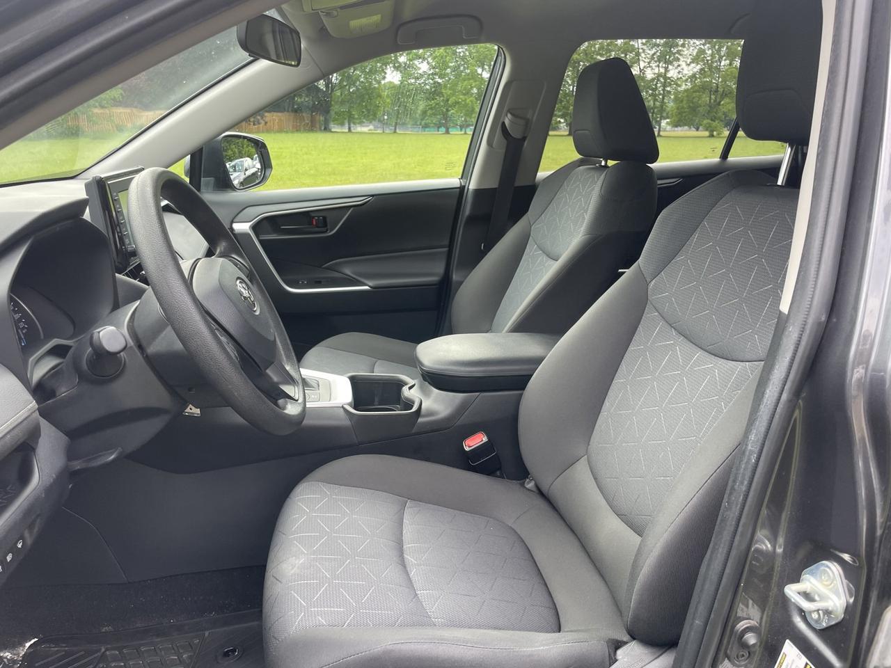 2022 Toyota RAV4 Hybrid LE AWD *No Accidents Photo
