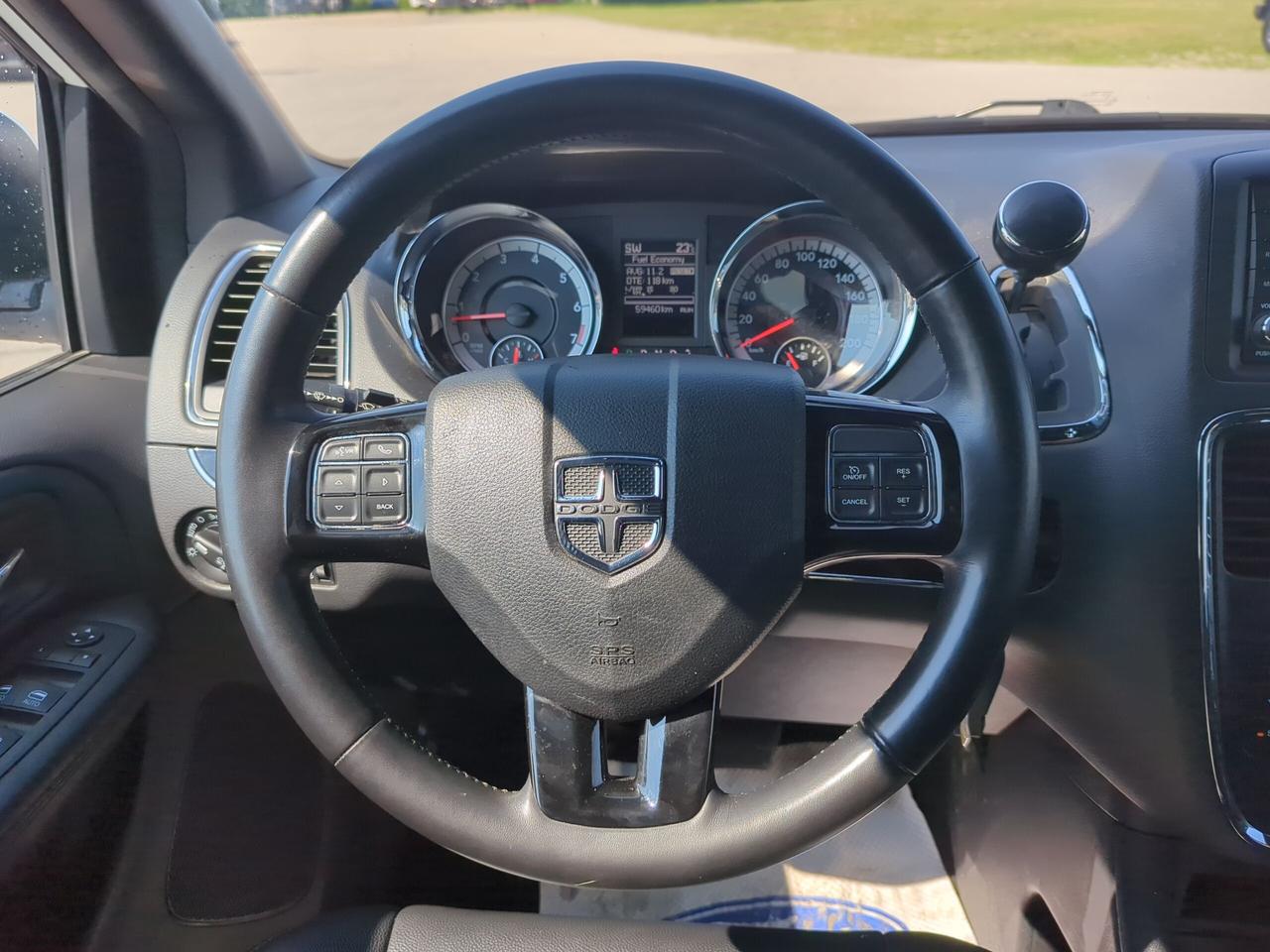 2020 Dodge Grand Caravan Premium Plus FWD Photo