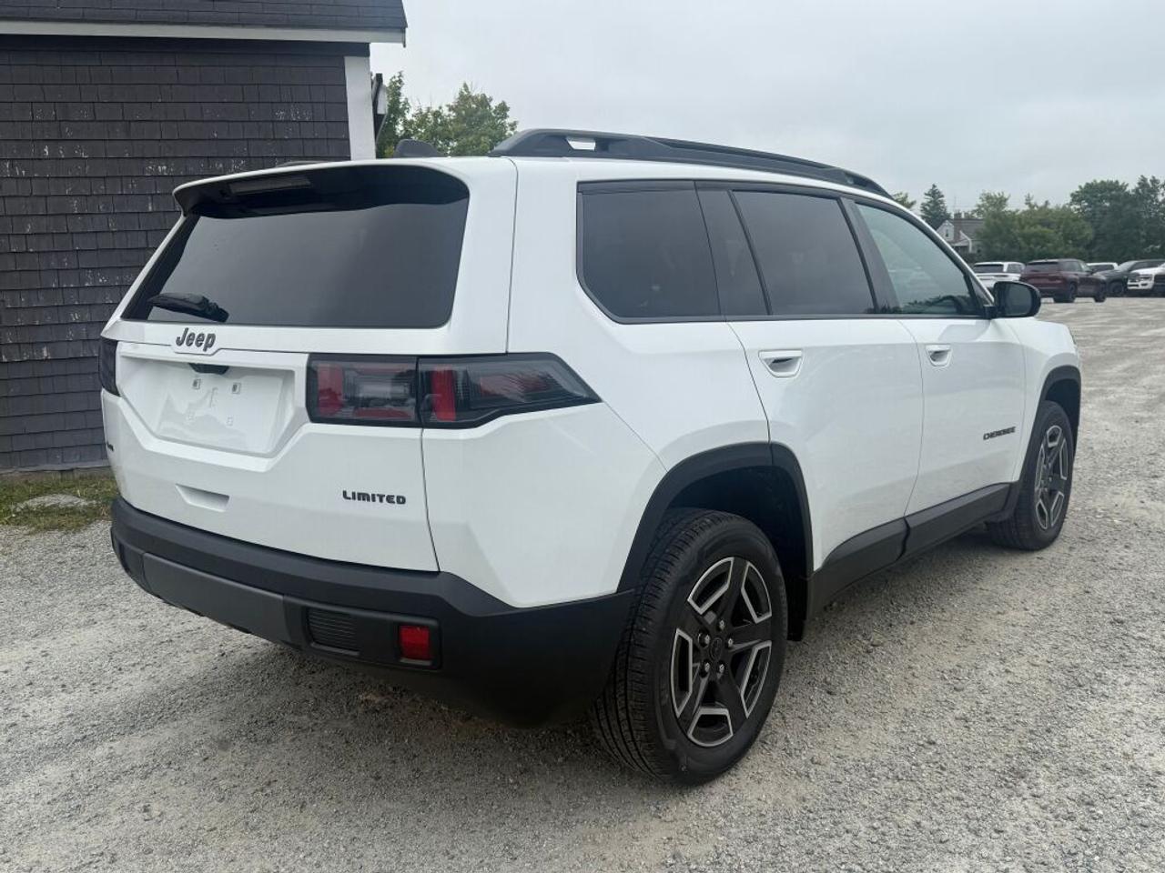 2026 Jeep Cherokee Limited Photo