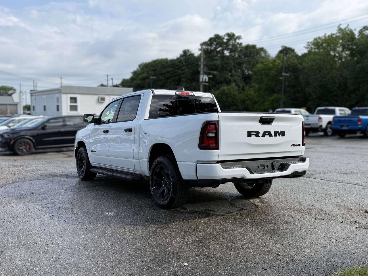 2026 RAM 1500 Express Photo