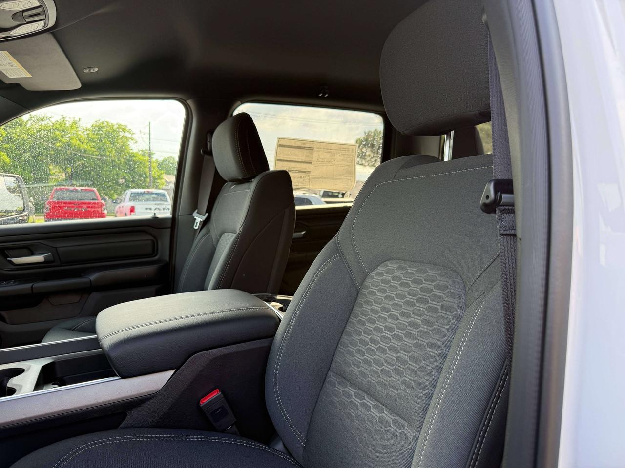 2026 RAM 1500 Express Photo