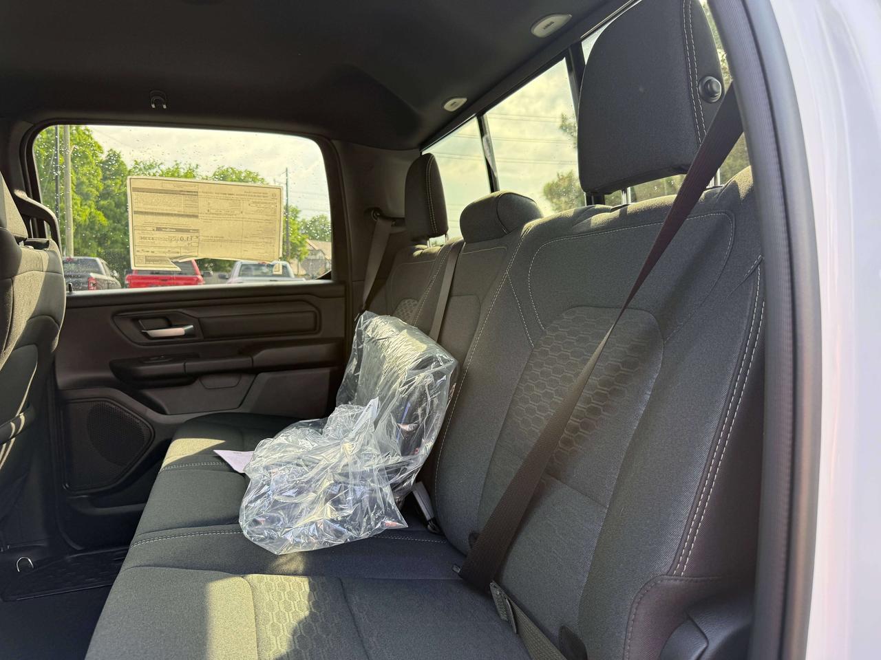 2026 RAM 1500 Express Photo