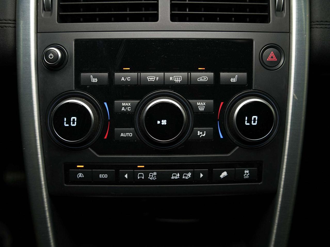 2016 Land Rover Discovery Sport HSE | SI4 | PANO Photo