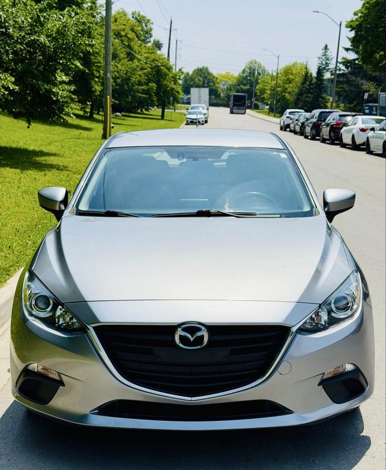 2015 Mazda MAZDA3 Sport GS Photo